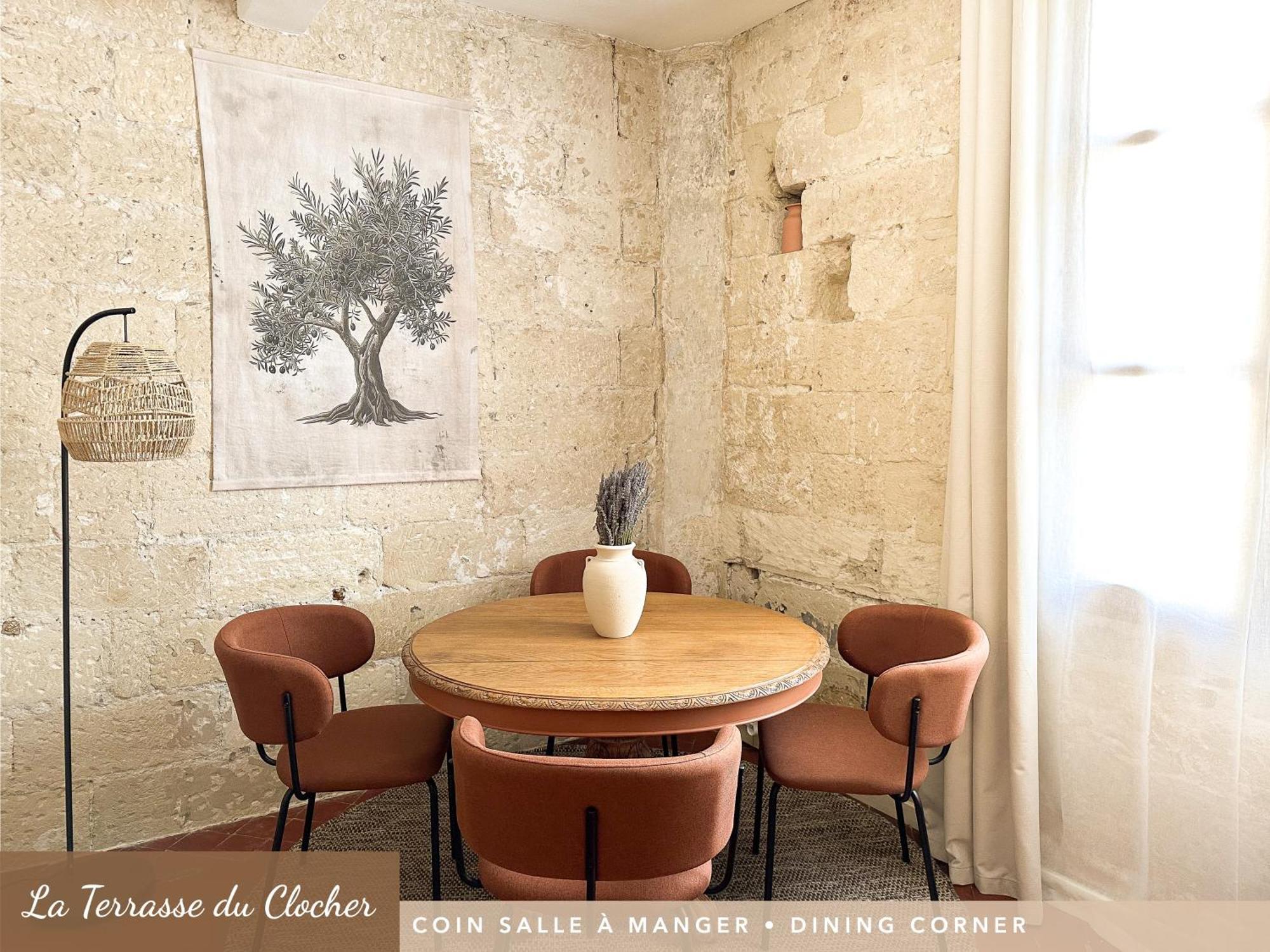 Du Clocher Avignon